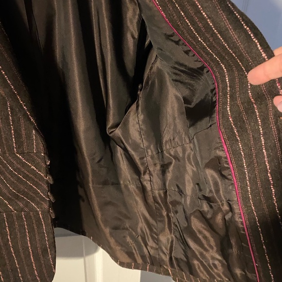Women's Brown Striped Blazer - Picture 3 of 5